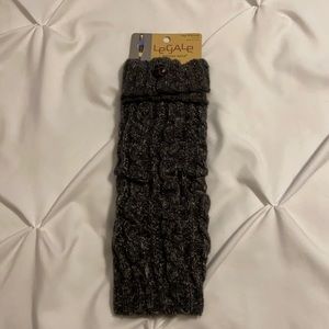 LEGALE leg warmers.